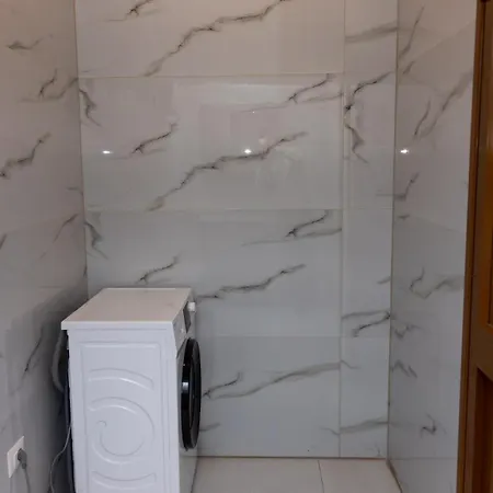 Modern 110 M2 Near Tirana And Airport Lejlighed *